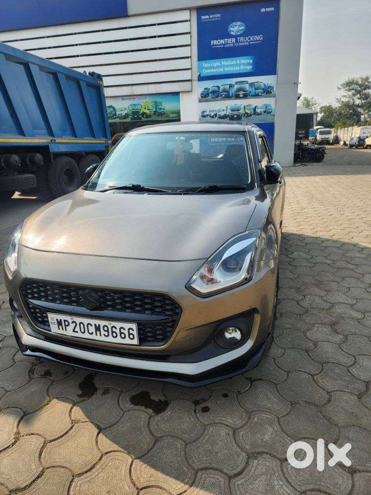 Maruti Suzuki Swift ZXi Plus Dual Tone, 2022, Petrol