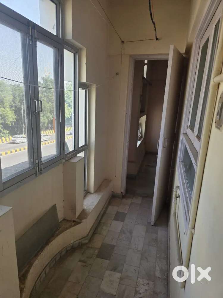 3 Bhk Flat Rent in Ratanada prime Lokesun