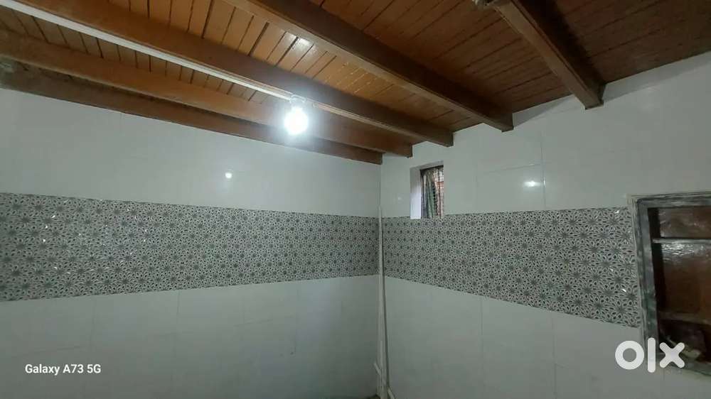 Indepdent House at Tanki Pora Srinagar