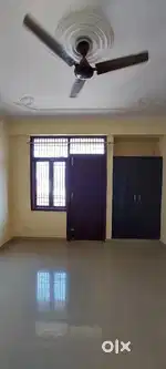Singh Property Dealer 2 BHK Flat Rent In Apartment Sundarpur Varanasi
