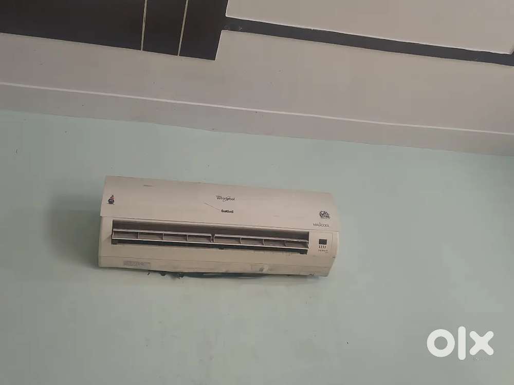 Whirlpool 1.5 ton split