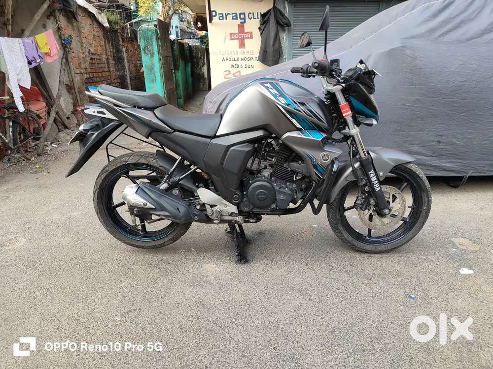 Yamaha FZS FI V2 BS4, Bike purchase date 15 Dec 2017