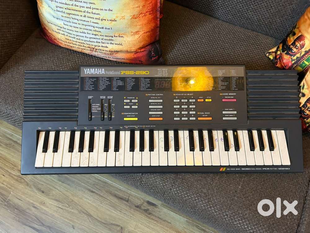 Yamaha digital keyboard