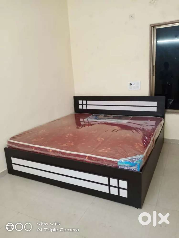 NEW BOX BED SIZE 6ft*6ft
