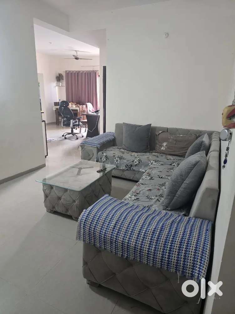 Roommate Needed Urgently. Beautiful Space. Dog Friendly.