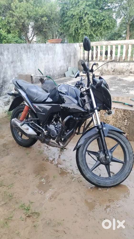 Honda CB twister 2012 model A one condition