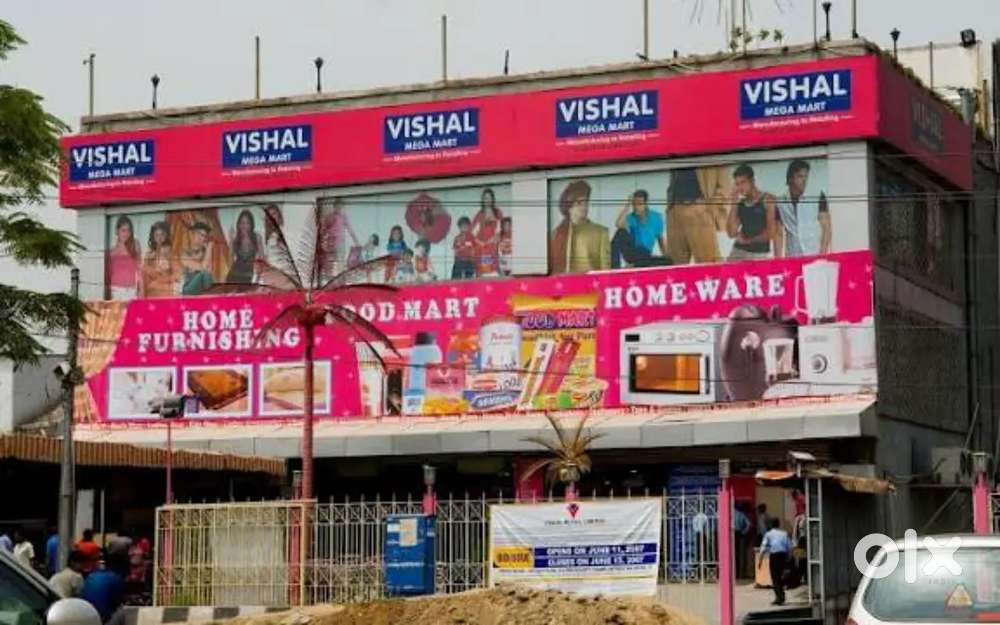 New job vacancy available in vishal mega Mart only girls need