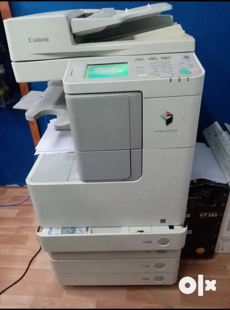 Canon 2535i photocopy machine