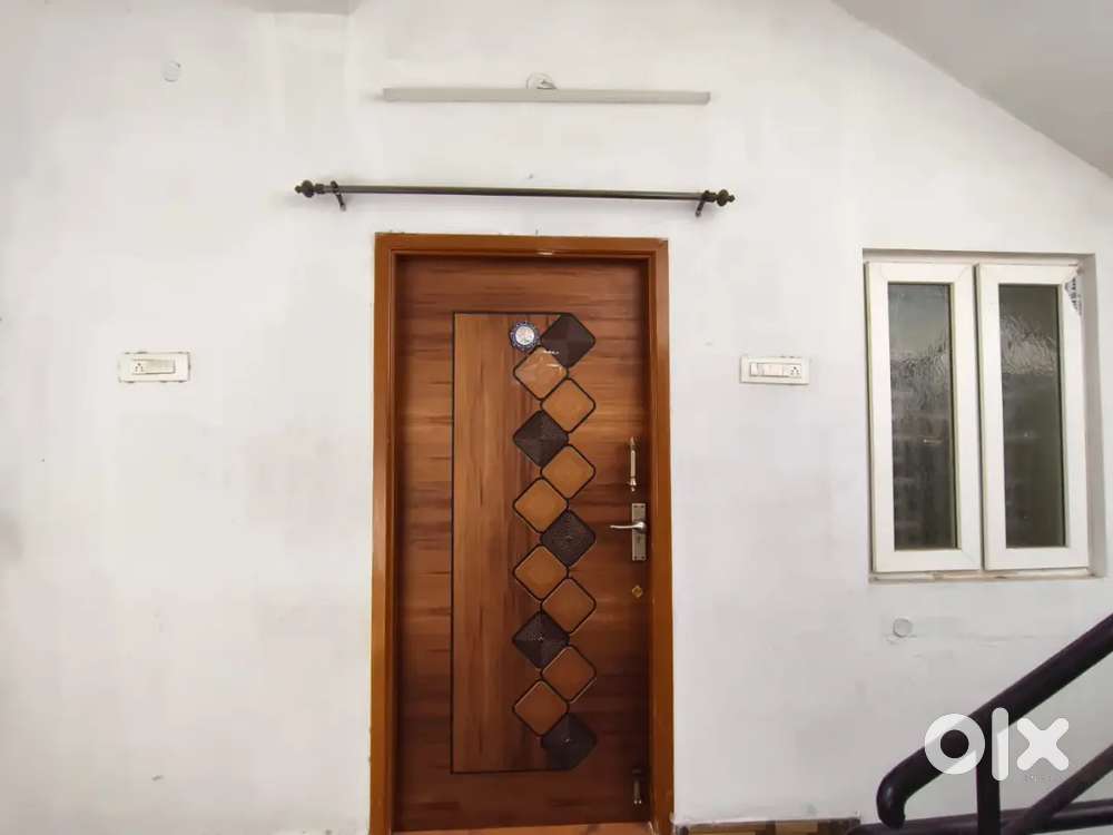 House for rent (only family )