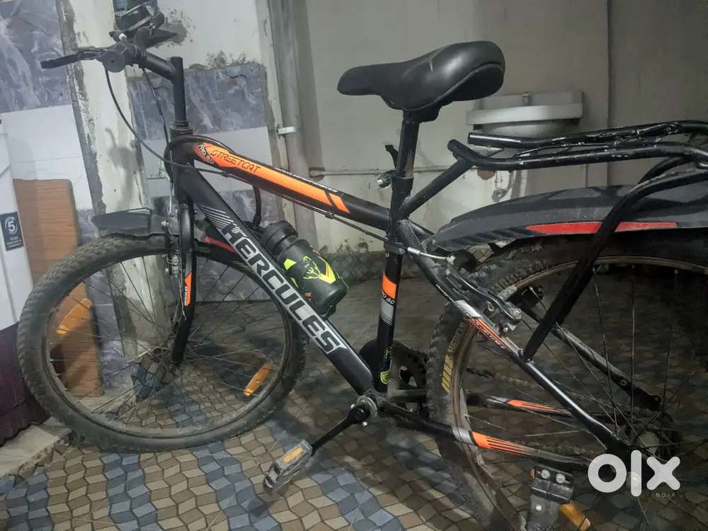 Hercules Cycle . Along with sipper bottle & all in good condition