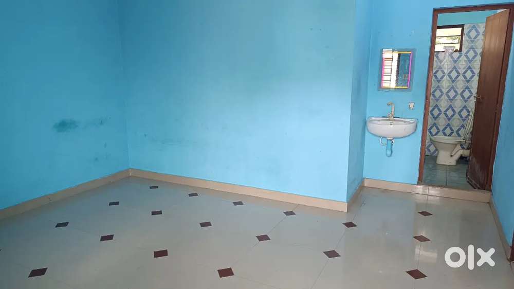 Apartment 1bhk rent 8500 near edappally