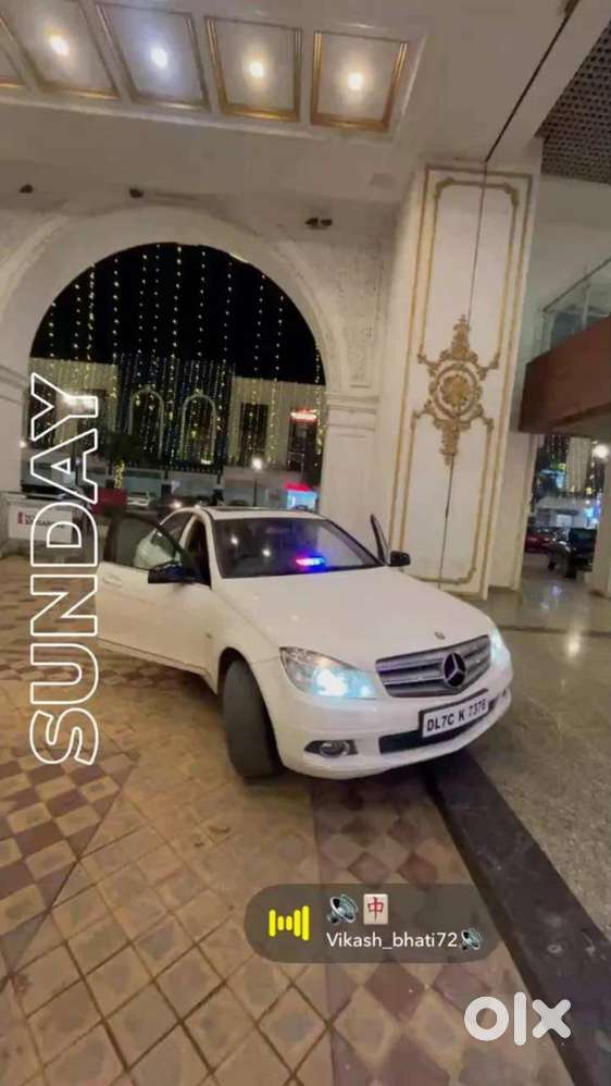 Mercedes-Benz C-Class 2011 Petrol Well Maintained