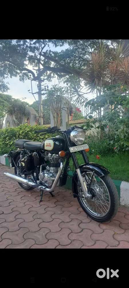 Royal Enfield classic 350cc single owner 01 showroom condition
