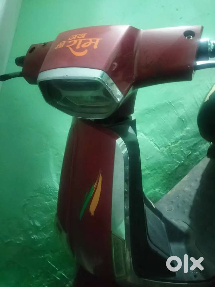 Without battery 20000 battery ke sath 35000 ki 1 sal ki guarantee hai