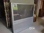 PHILIPS PROJECTION HD TV