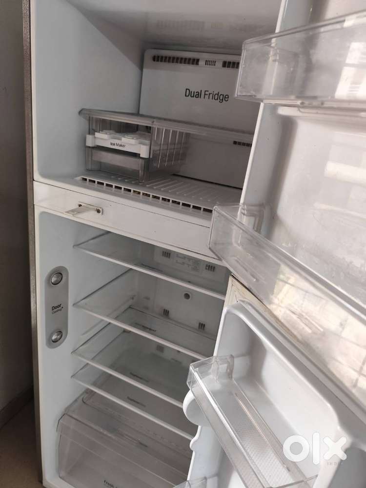 LG refrigerator double door 284L