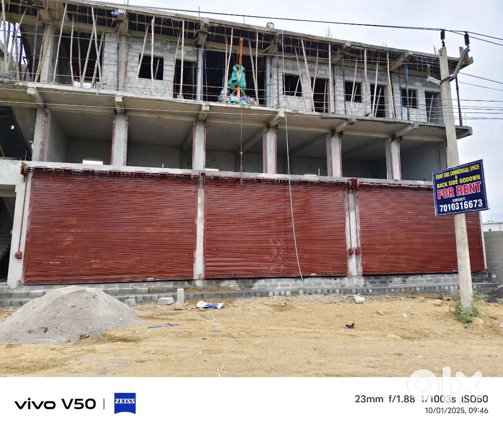 Commercial space & godown space for rent on road oragadam