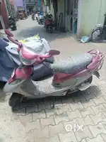Pink colour Scooty good condition