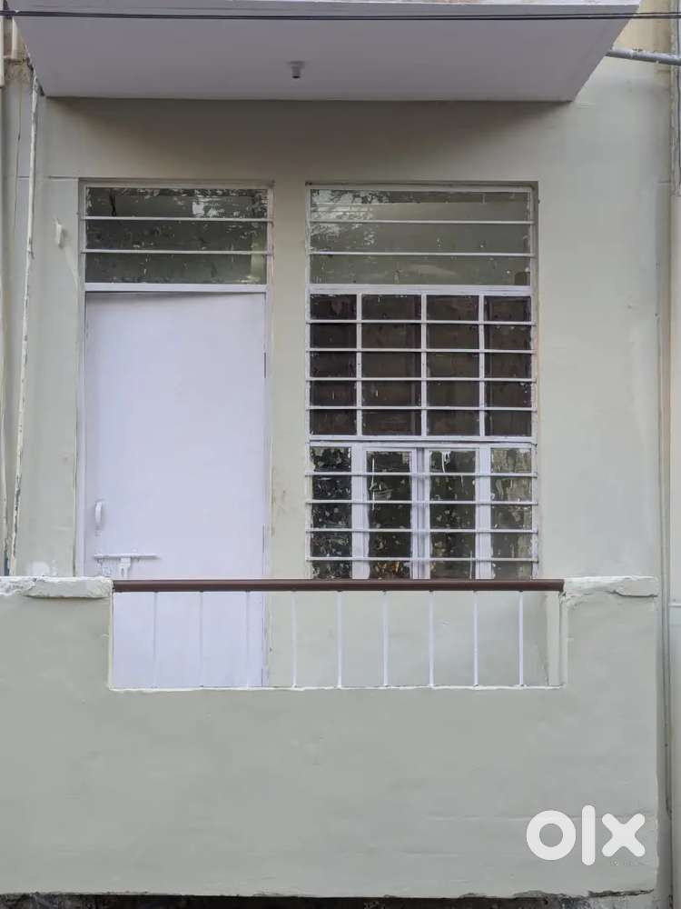 1 bhk flat for rent in Krishna apartment Pratap nagar