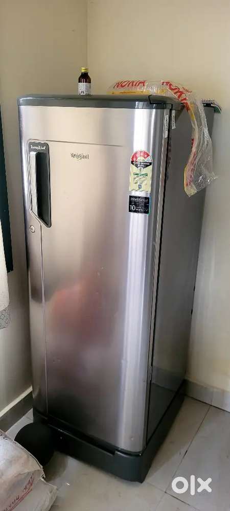 Whirlpool single door refrigerator