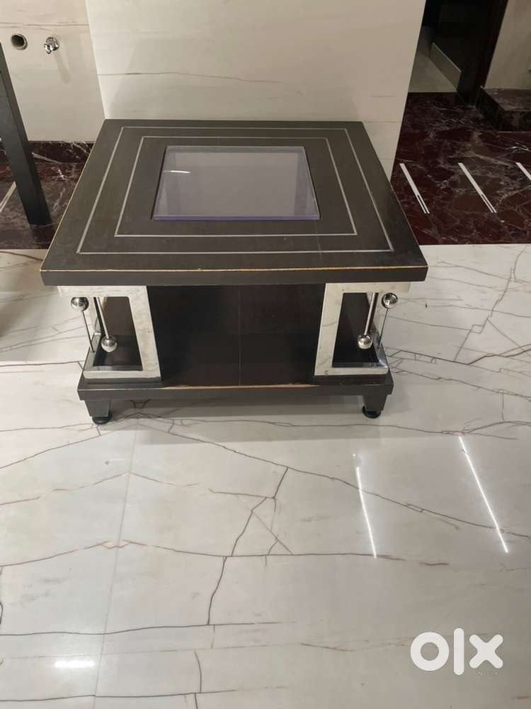Center table