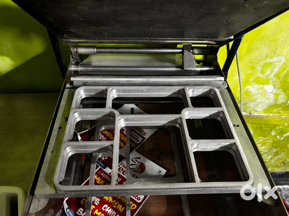 thali packing machine