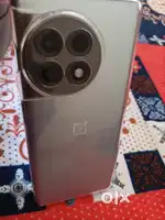 One plus 11r in brand new condition scratch less phone