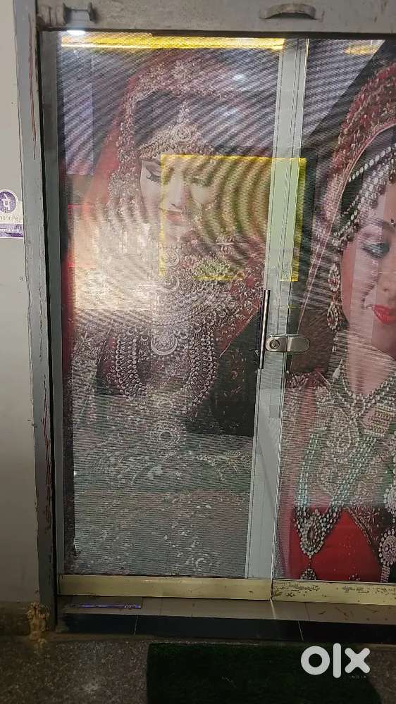 Jis  ko beauty parlour  ka kam Aata Ho onley for girls