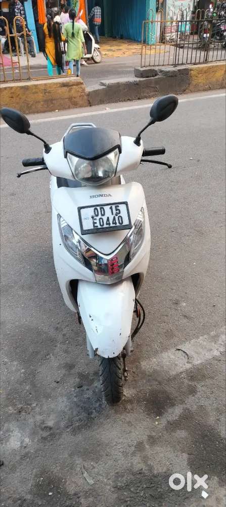 Good condition recently changed rear tyre & backlight new
