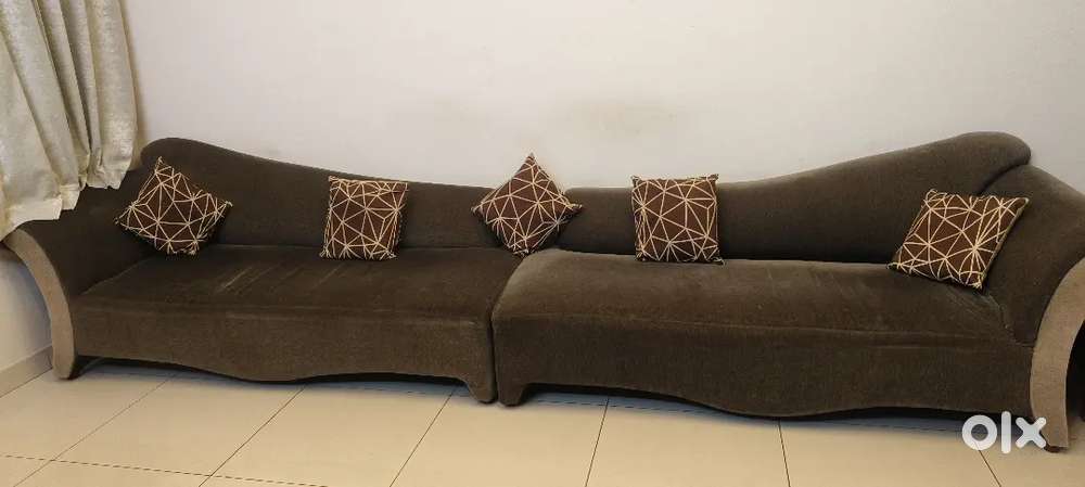 Diwan type sofas (2 pcs)