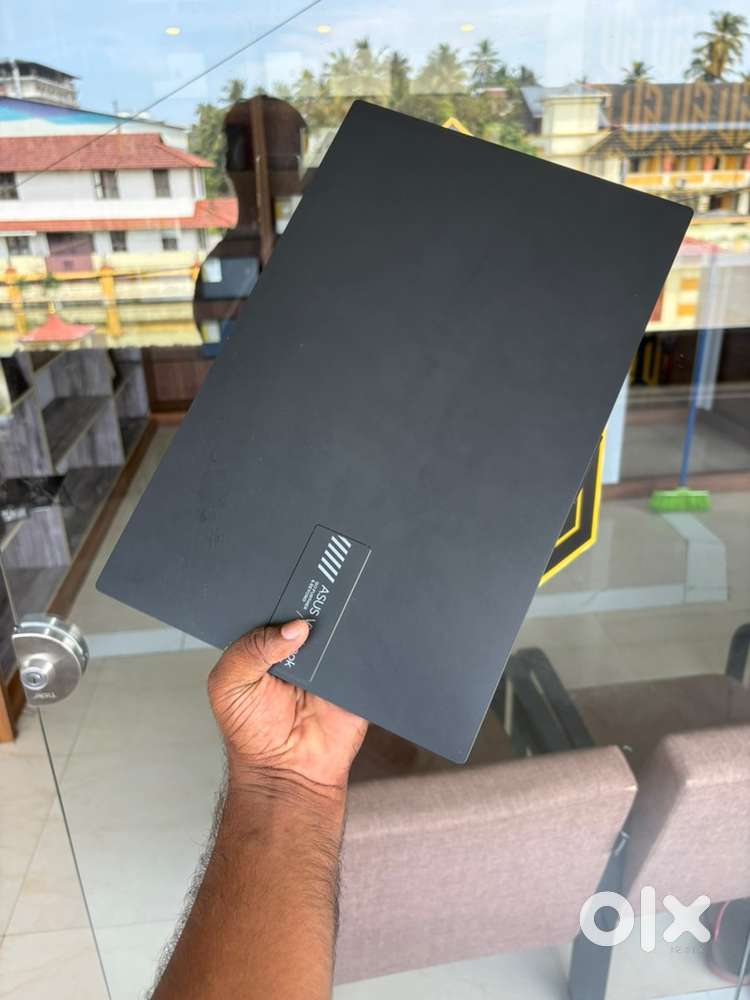 Asus vivobook ryzen 5