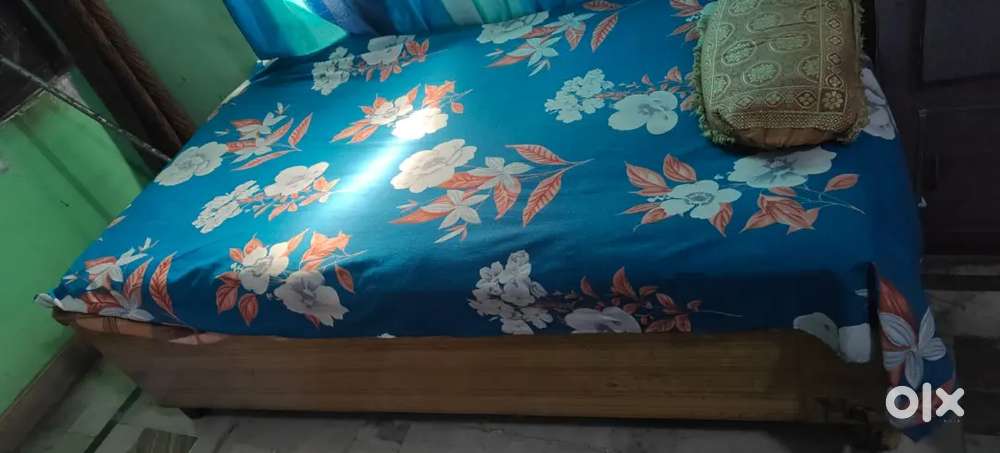 SINGLE BED DIWAN + 3 SEATER SOFA
