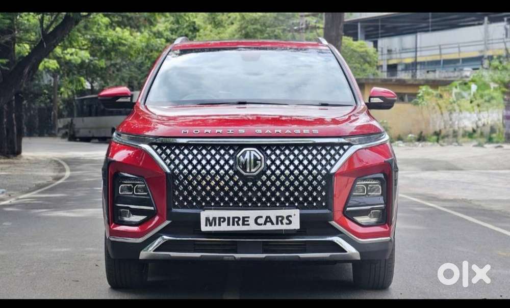MG Hector Plus Savvy Pro 1.5 Turbo Petrol CVT 7 STR, 2023, Petrol