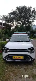 Kia Carens 2024