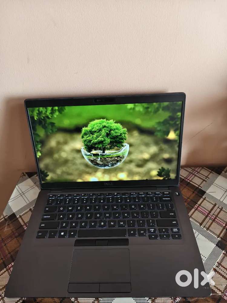 Dell laptop 5400 i5-8th 16GBRAM 256gb SSD nvme