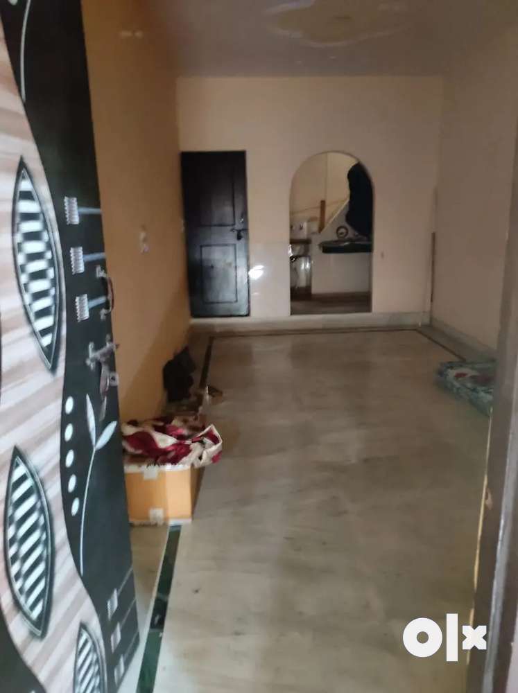 Well furnished. 1 room set for rent in Sector 8 Rohini