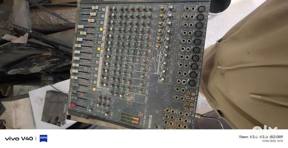 Yamaha MG166CX Analog Mixer