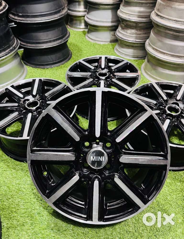 MINI COOPER OEM 16 INCH ALLOY WHEELS (VERY GOOD CONDITION)