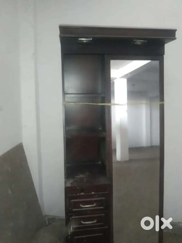 Dressing table with mirror