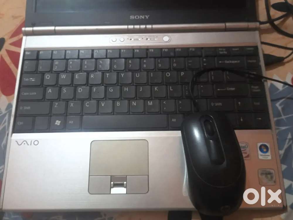 Sony corporation good condition laptop in cheapest price