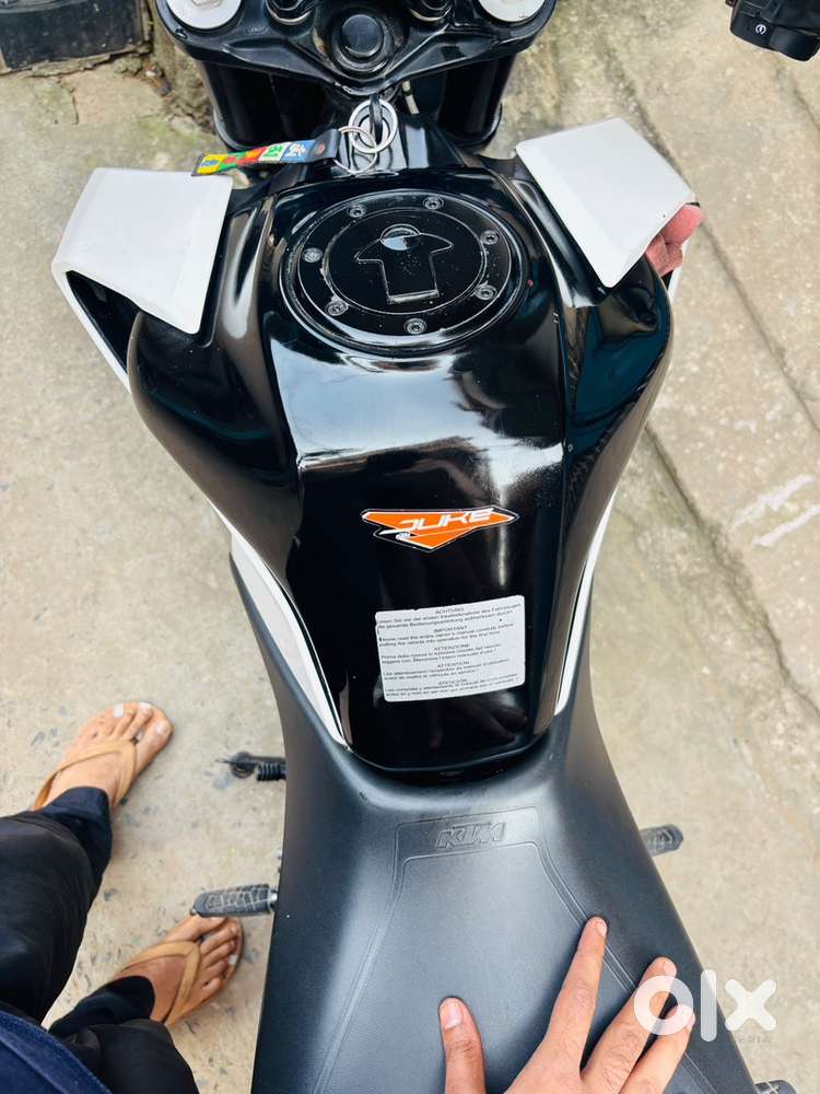 Duke -250 ,bs4 model-2017 condition is good
