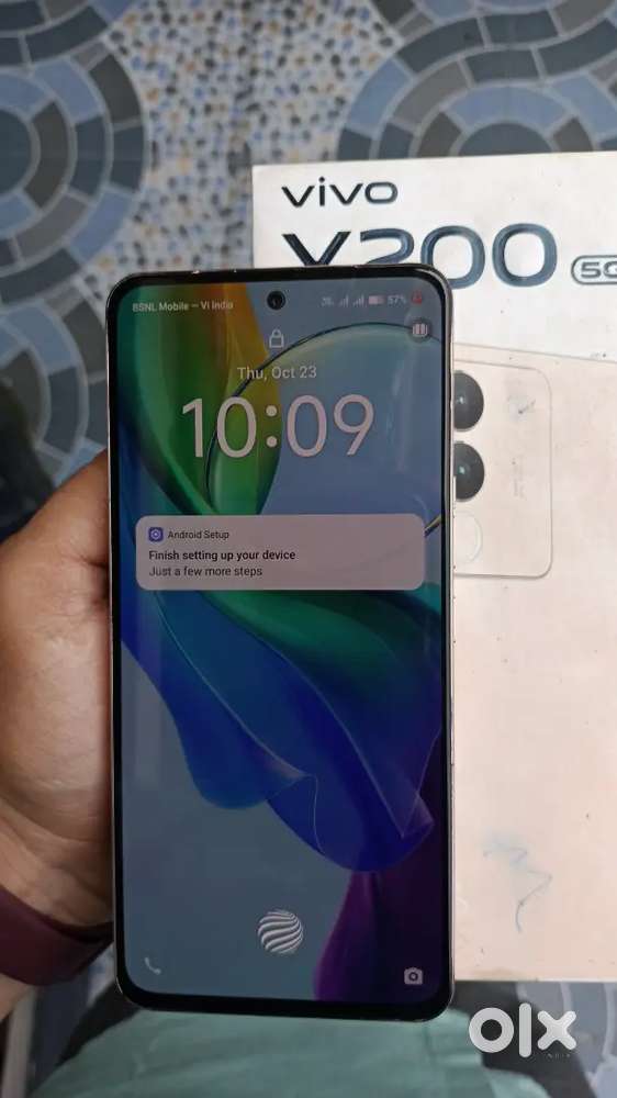 5G Vivo Y200 Complete 8gb 128gb Good Conditon Fix Rate 12000