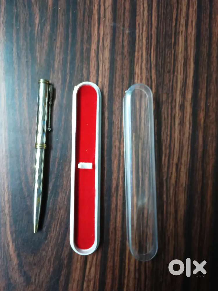 Silver pen