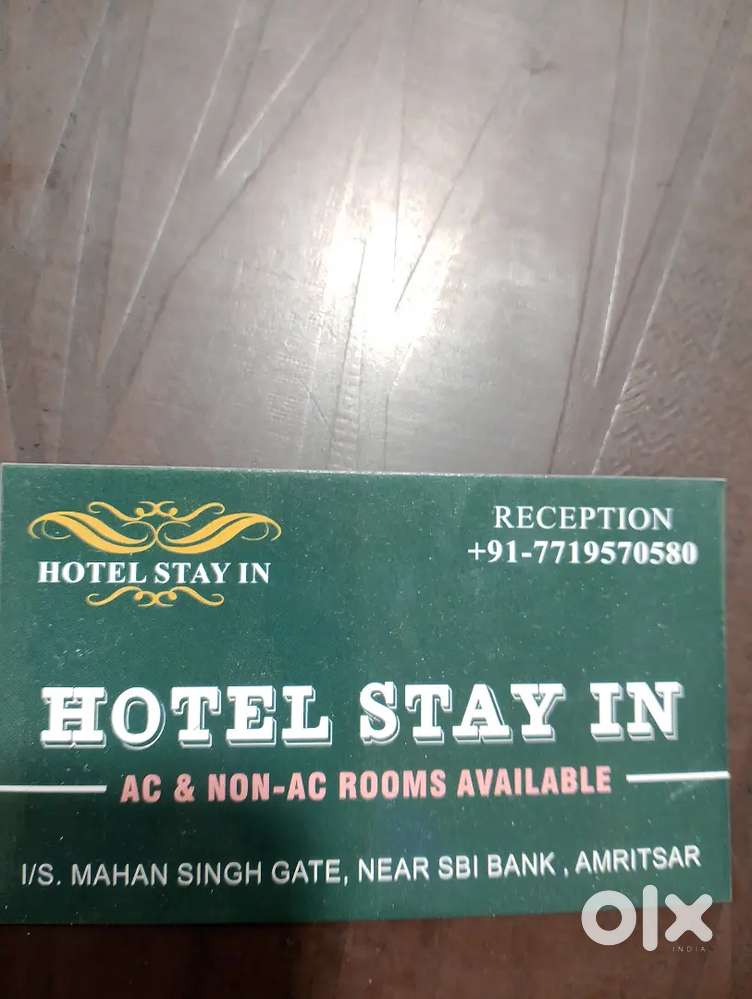 HotelReceptionist