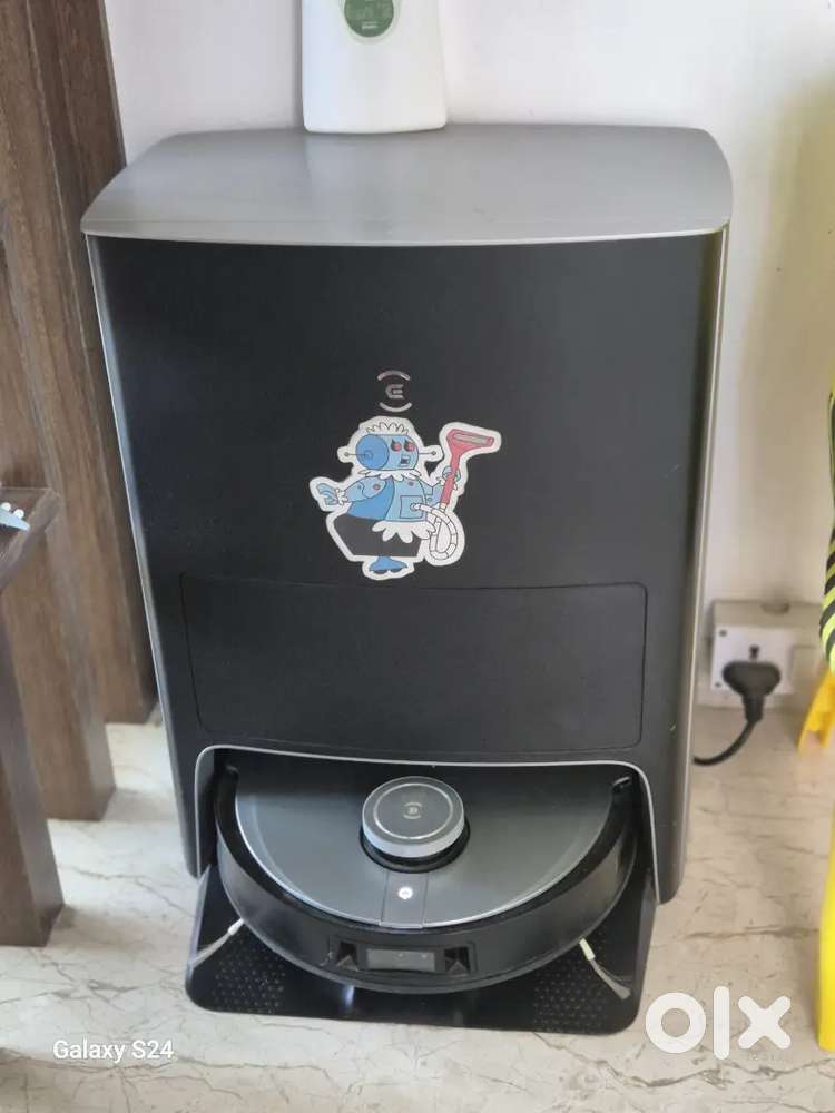 ECOVACS X1 Omni 2-in-1 Robotic Vacuum Cleaner with Docking station