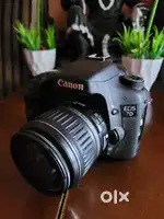 Canon DSLR 7D Camera