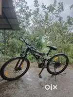Hercules Roadeo Turner mountain bike,