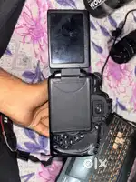 CANON D700