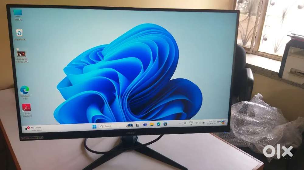 Monitor LCD led ips curved screen Ultra Short wall celling Monitor