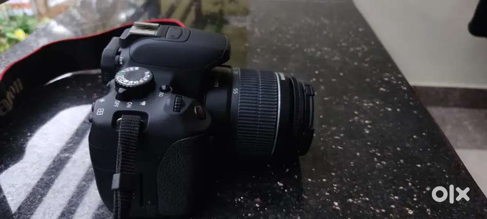 Canon eos 650 d camera